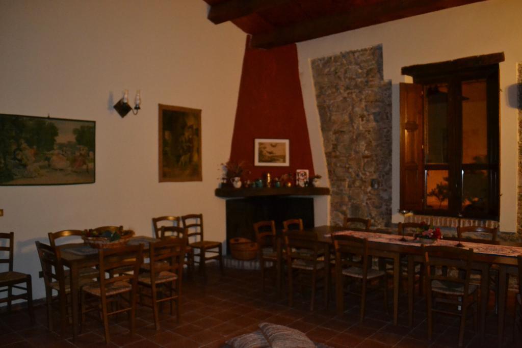 Agriturismo Malena Amica Eksteriør bilde